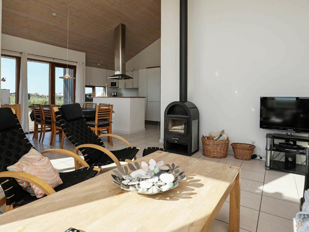 8 Person Holiday Home In Ulfborg Thorsminde Bagian luar foto